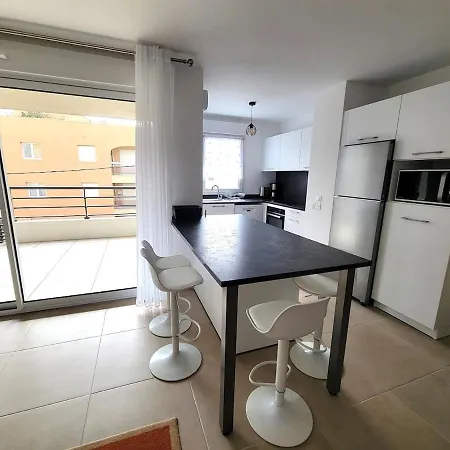 Le Terra Tosca, Bel Appartement, 2 Pas De La 아파트 Fréjus